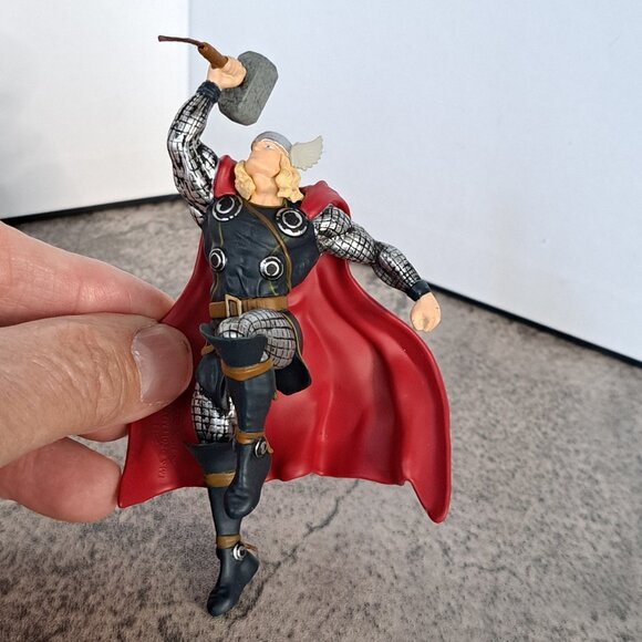 Hallmark Keepsake Ornament Thor 2011 Marvel the Avengers Comics MIB Hero - Picture 16 of 16
